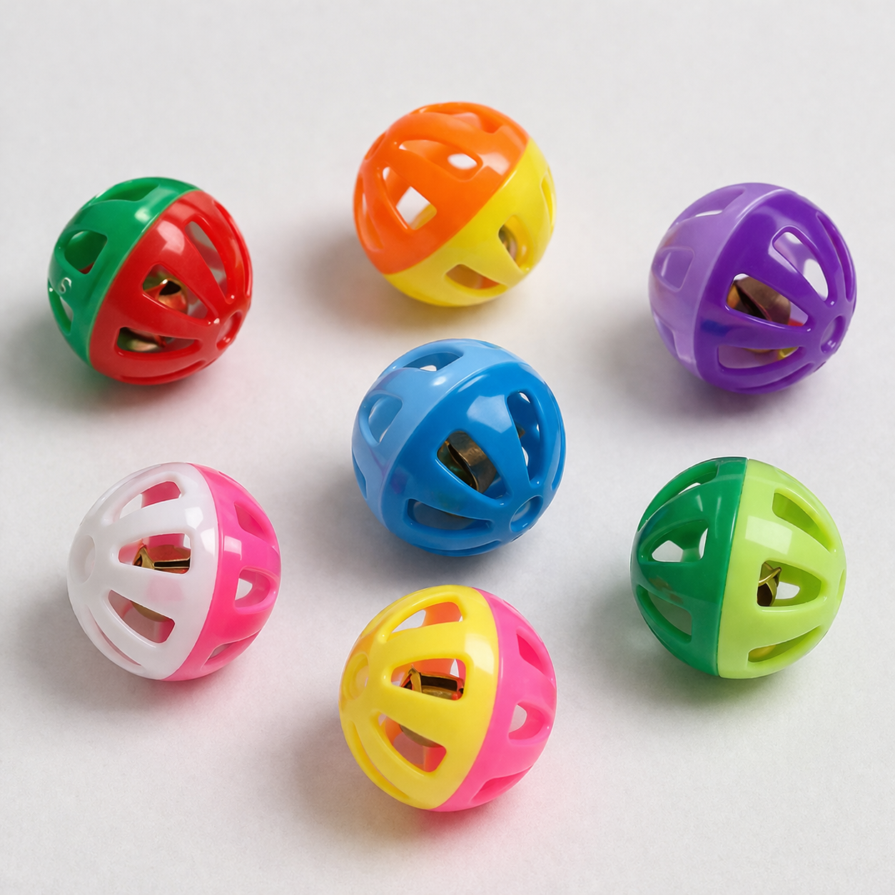 +6 FREE TOYS
